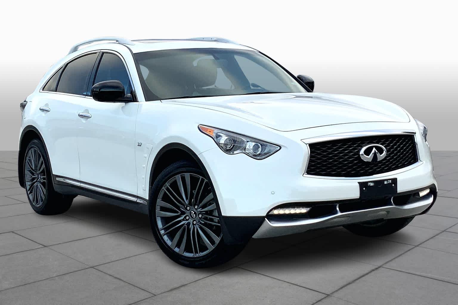 Used 2017 INFINITI QX70 Base with VIN JN8CS1MU6HM143747 for sale in Benbrook, TX