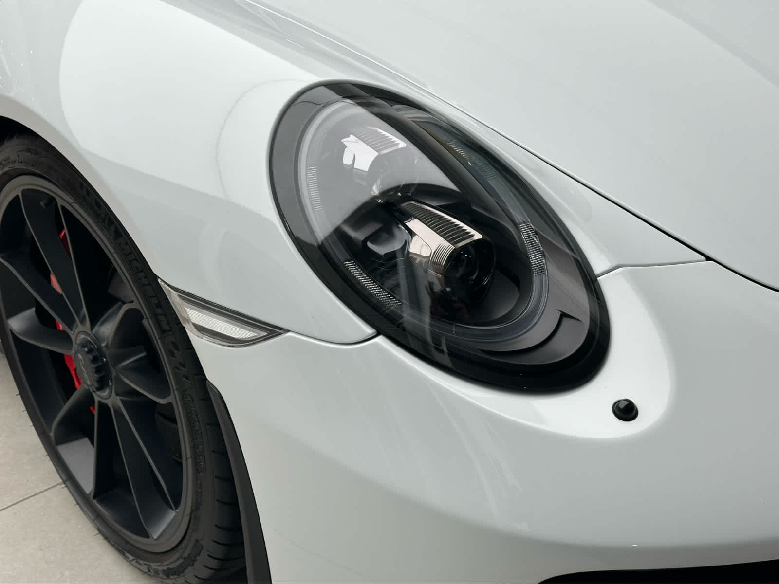 2018 Porsche 911 GT3 photo 4