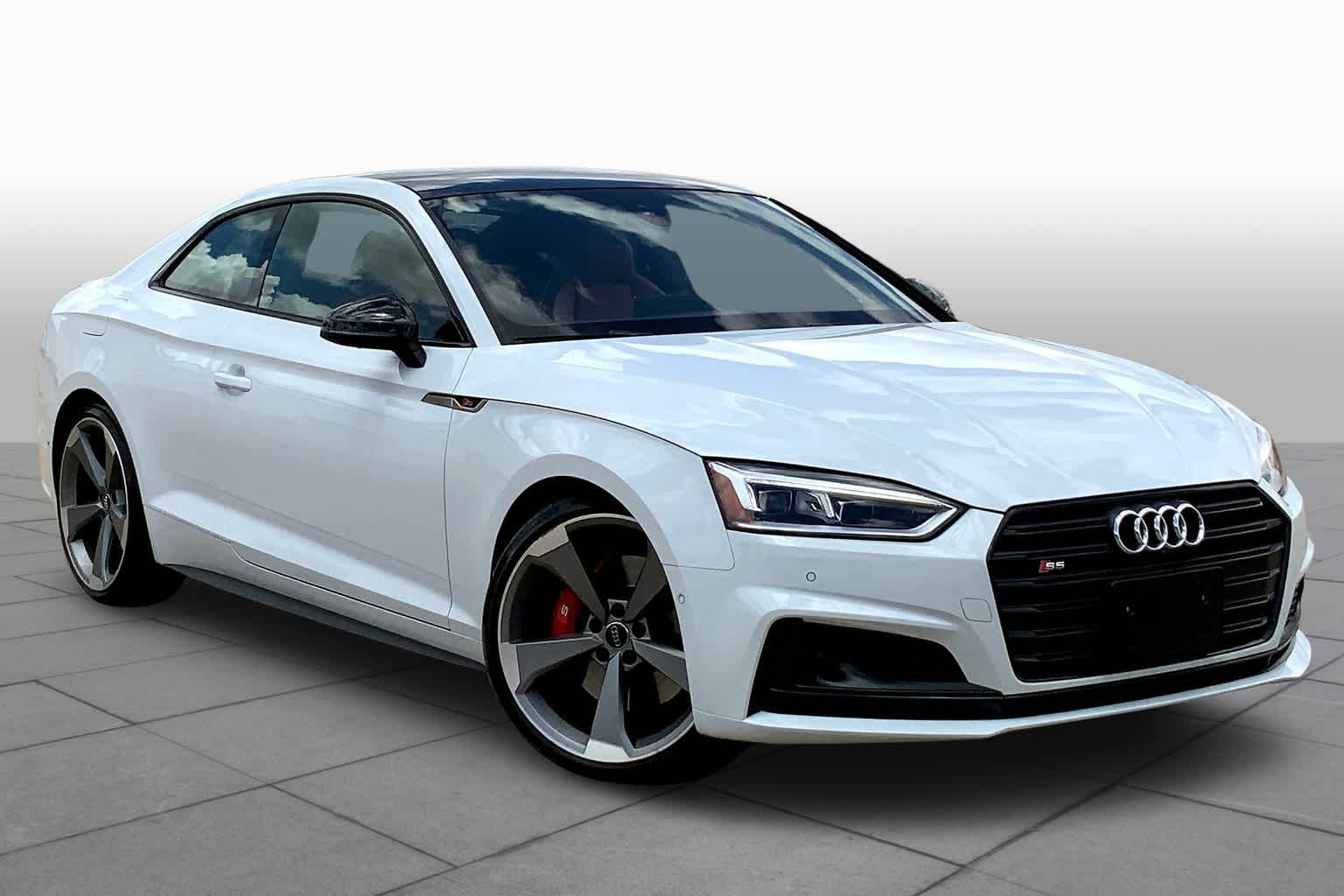 2019 Audi S5 Prestige photo 2