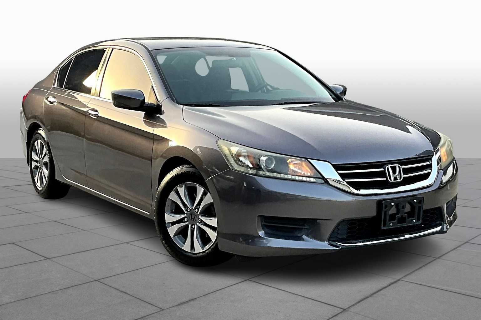 Used 2014 Honda Accord LX with VIN 1HGCR2F37EA267526 for sale in Benbrook, TX