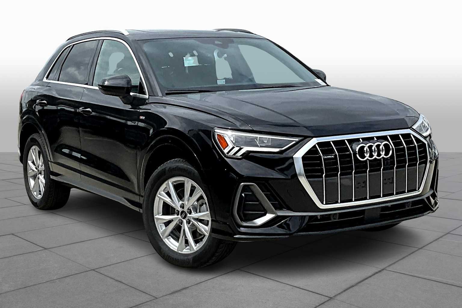 2025 Audi Q3 S line Premium photo 2