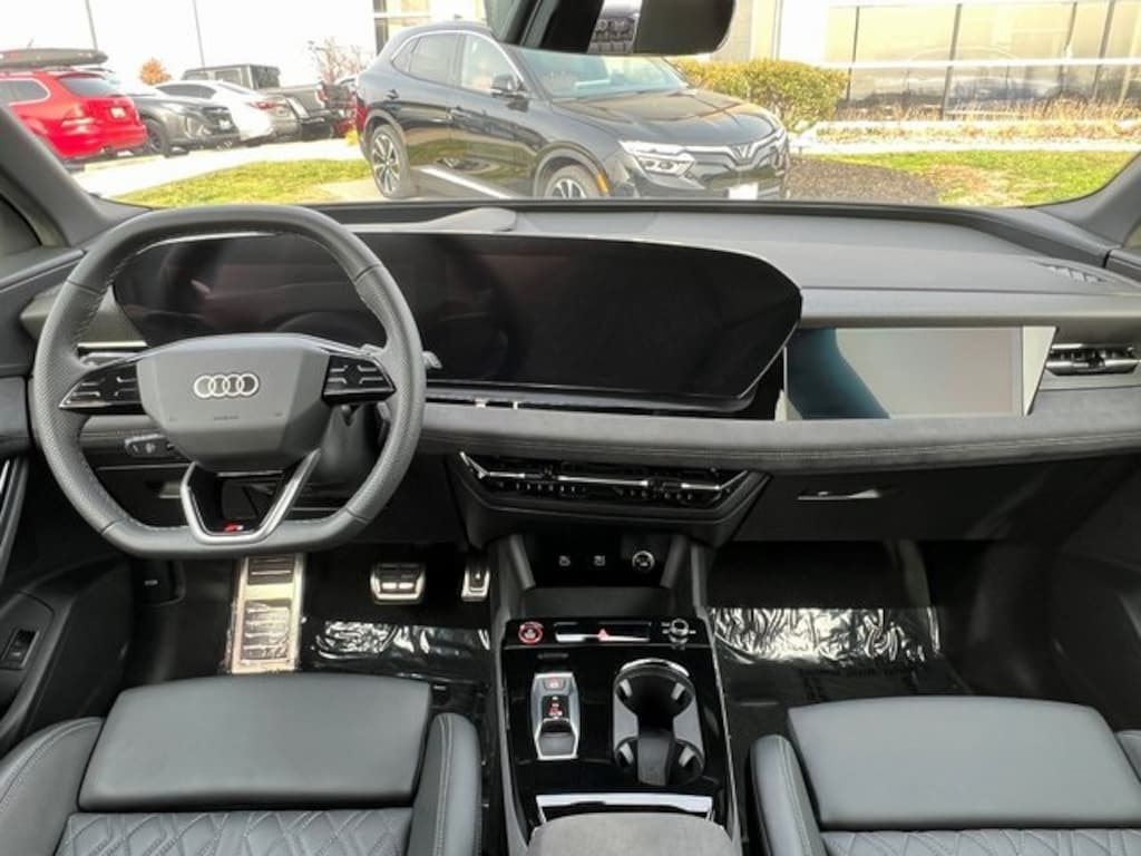 Certified 2025 Audi SQ6 e-tron Prestige SUV