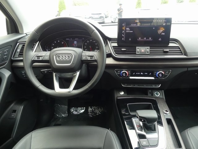 Used 2024 Audi Q5 Premium with VIN WA1ABAFY7R2026317 for sale in Frederick, MD