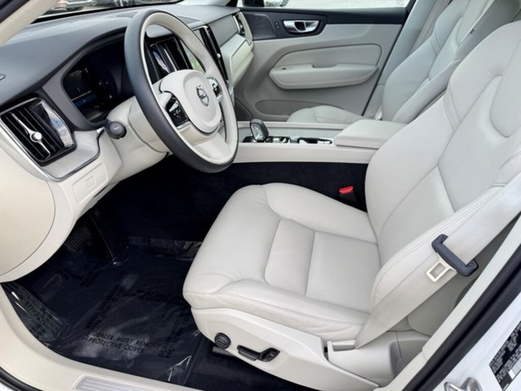 Certified 2023 Volvo XC60 B5 Plus Dark Theme SUV