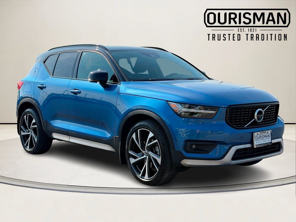 Used 2020 Volvo XC40 R-Design SUV
