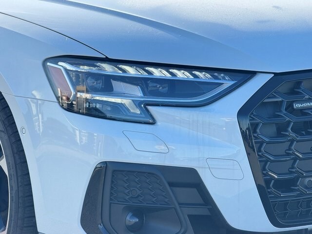2025 Audi A8 L 55 photo 3