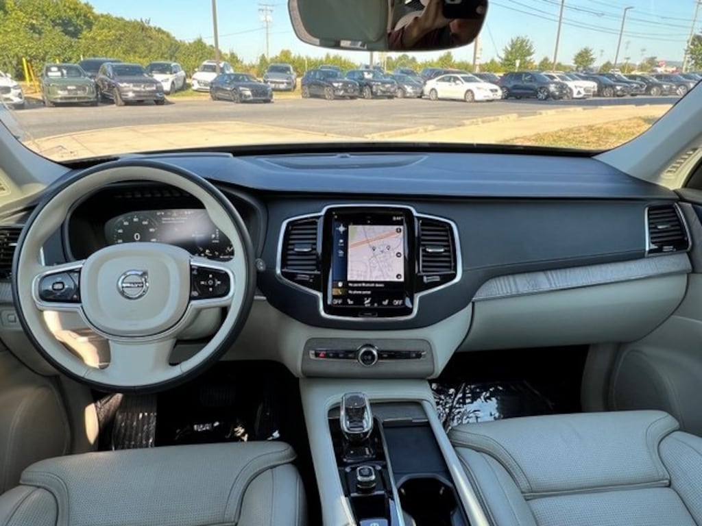 Used 2022 Volvo XC90 Recharge Plug-In Hybrid T8 Inscription 6 Passenger SUV