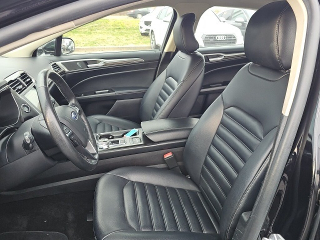 Used 2019 Ford Fusion Hybrid SEL Sedan