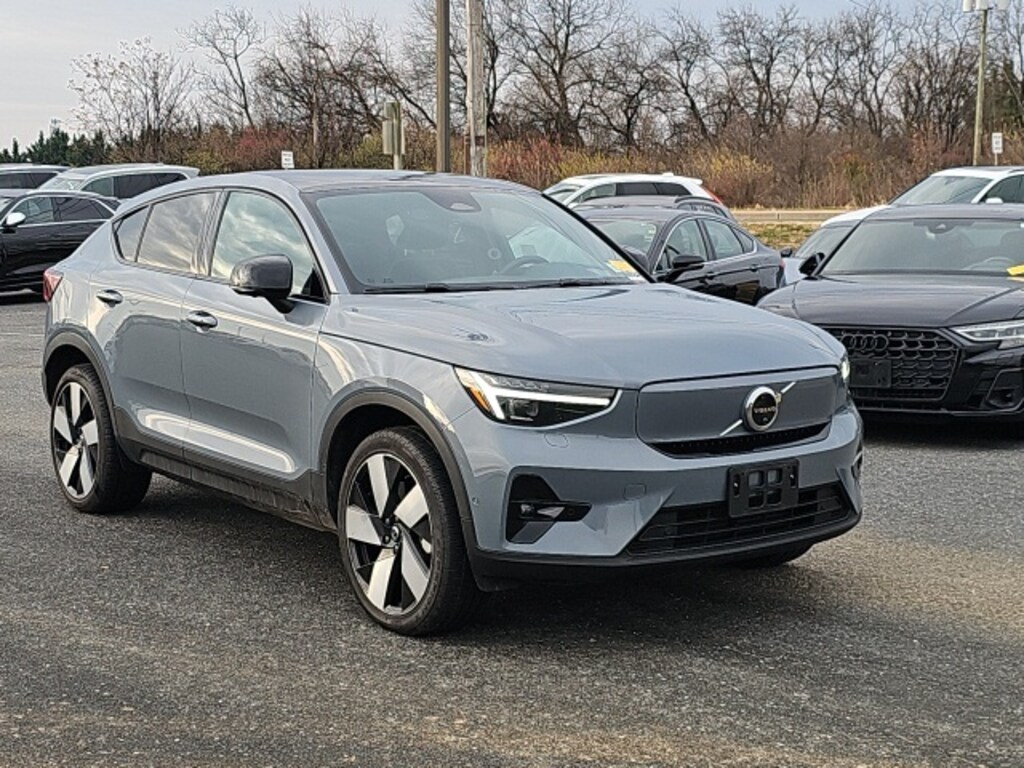 Certified 2023 Volvo C40 Recharge Pure Electric Ultimate SUV