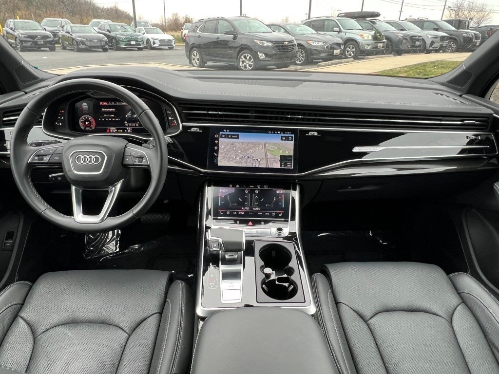 Certified 2025 Audi Q7 55 Prestige SUV