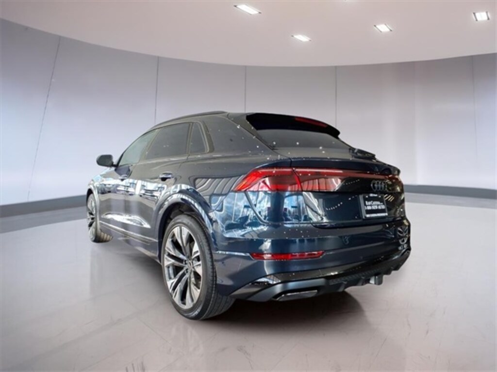 New 2026 Audi Q8 SUV