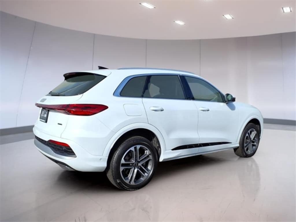 Certified 2025 Audi All-new Q5 2.0T Premium SUV