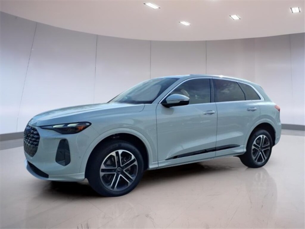 Certified 2025 Audi All-new Q5 2.0T Premium SUV