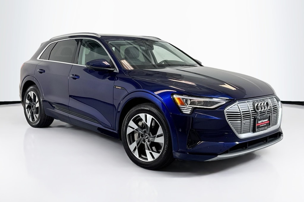 Used 2023 Audi e-tron Premium Plus