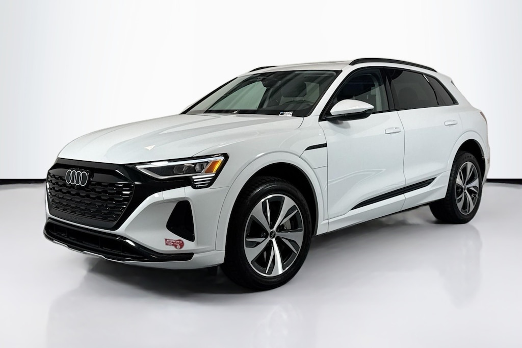 Used 2024 Audi Q8 e-tron Premium