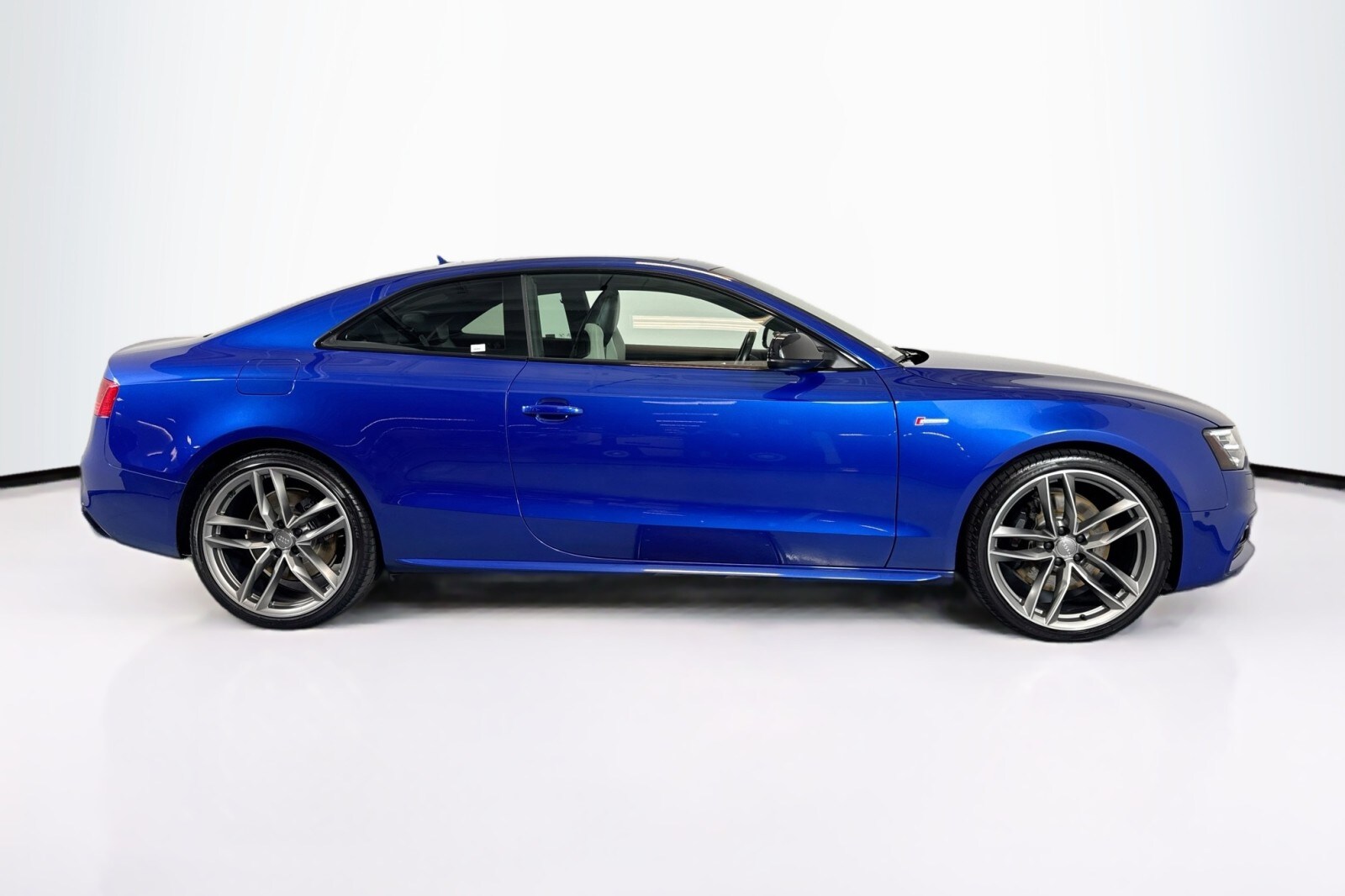 2016 Audi S5 Prestige photo 4