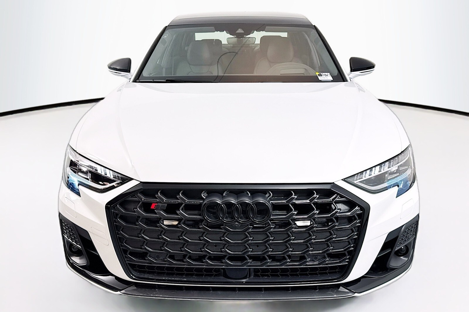 2025 Audi S8 Quattro photo 2