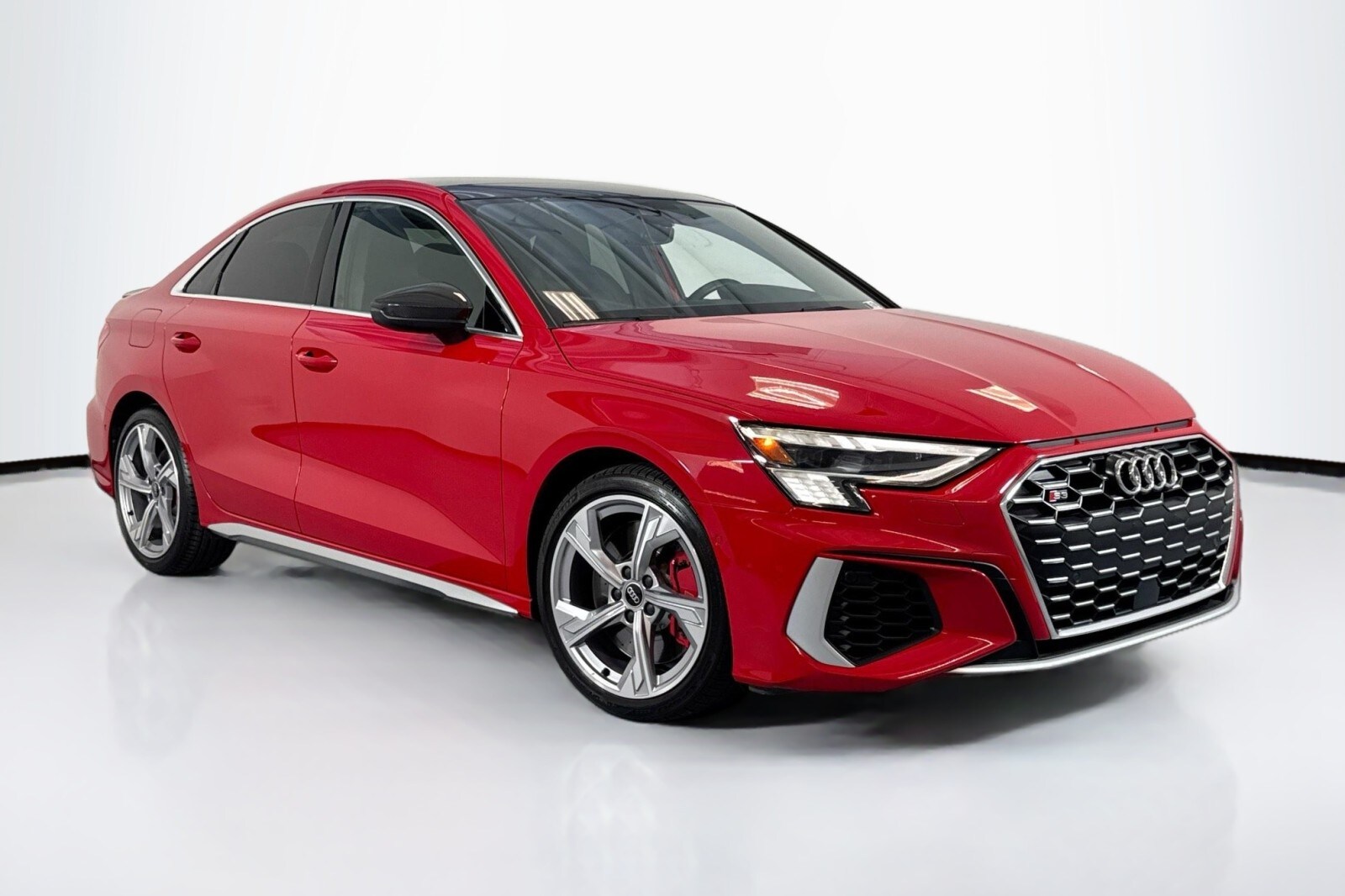 2023 Audi S3 Prestige photo 3