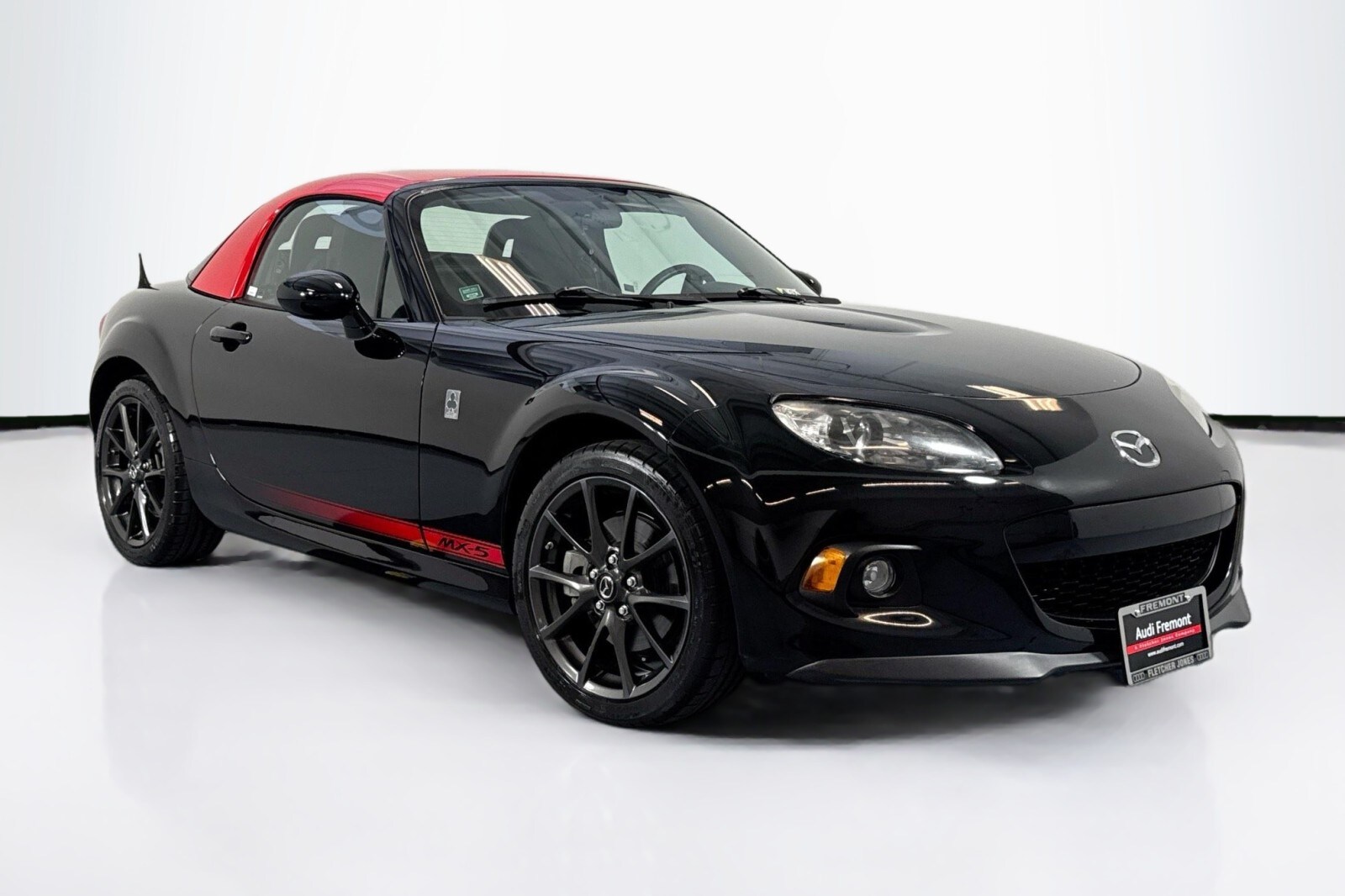 2015 Mazda MX-5 Miata Touring GS photo 3