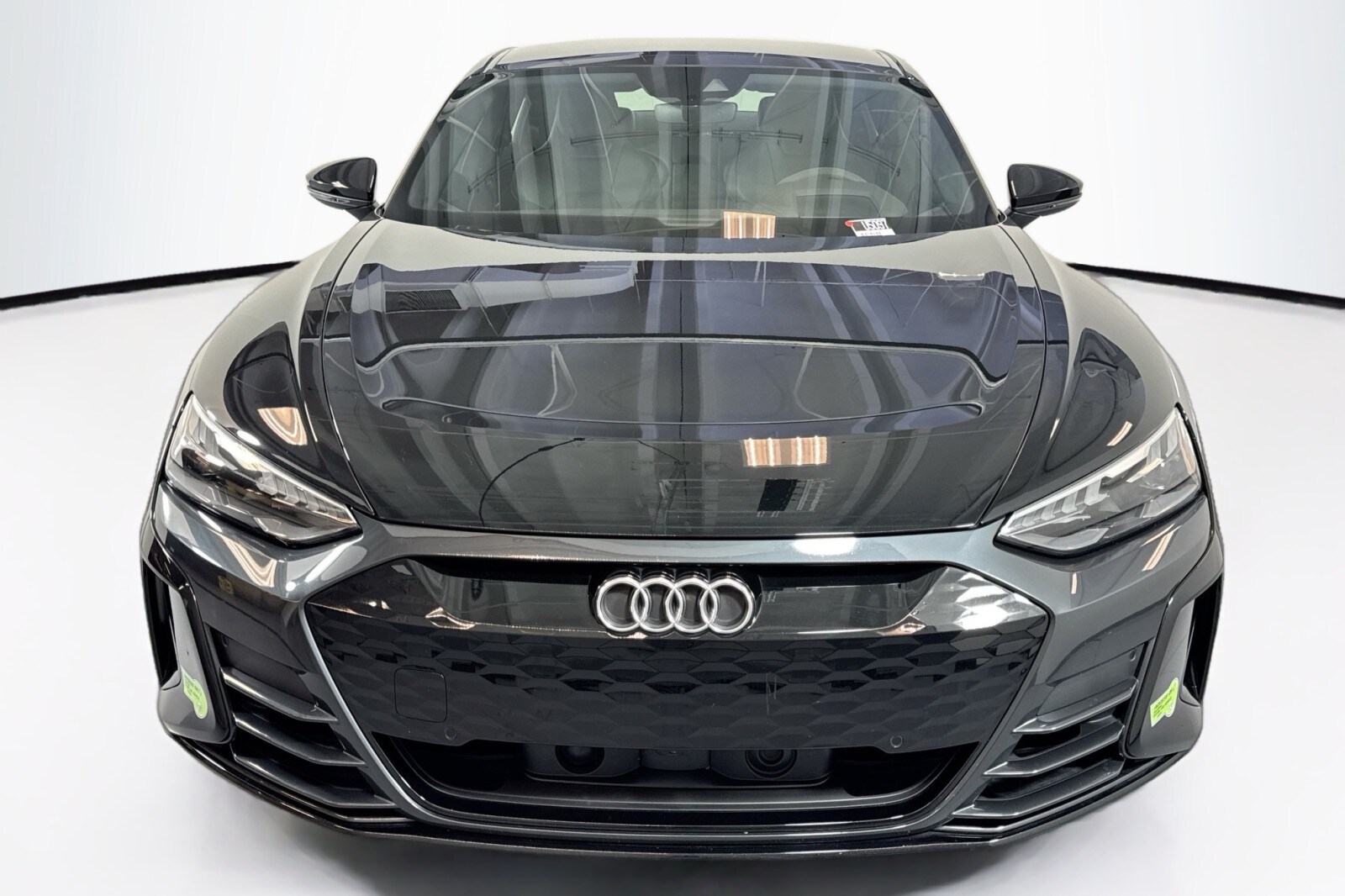 2023 Audi e-tron GT Premium Plus photo 2