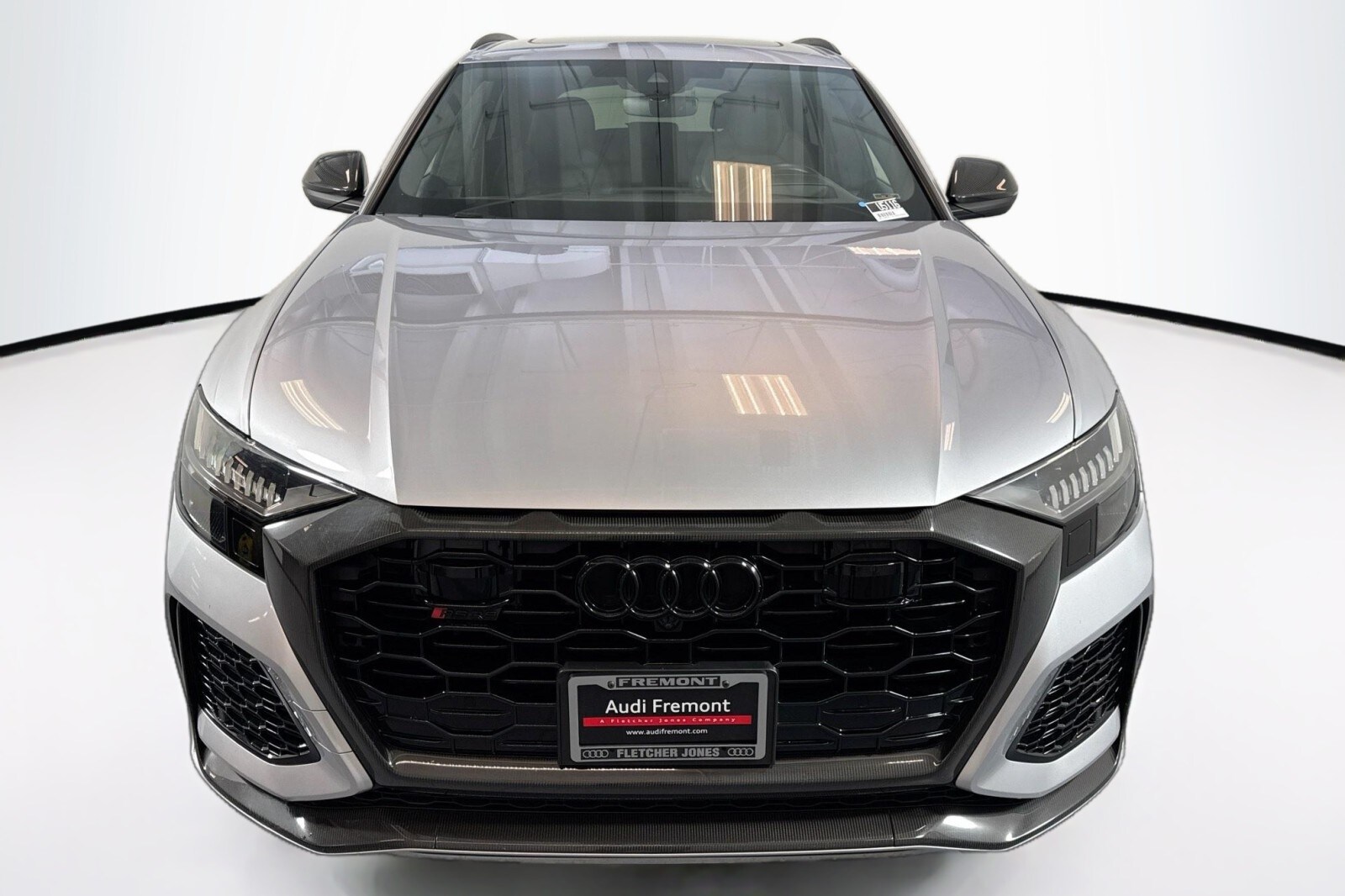 2020 Audi RS Q8 photo 2