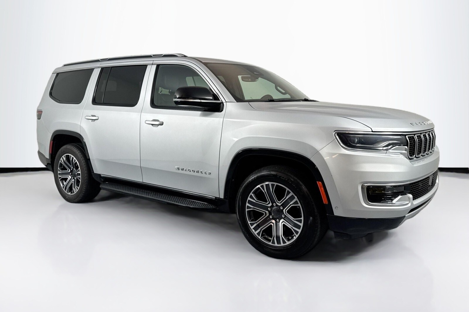 2023 Jeep Wagoneer Series II photo 3
