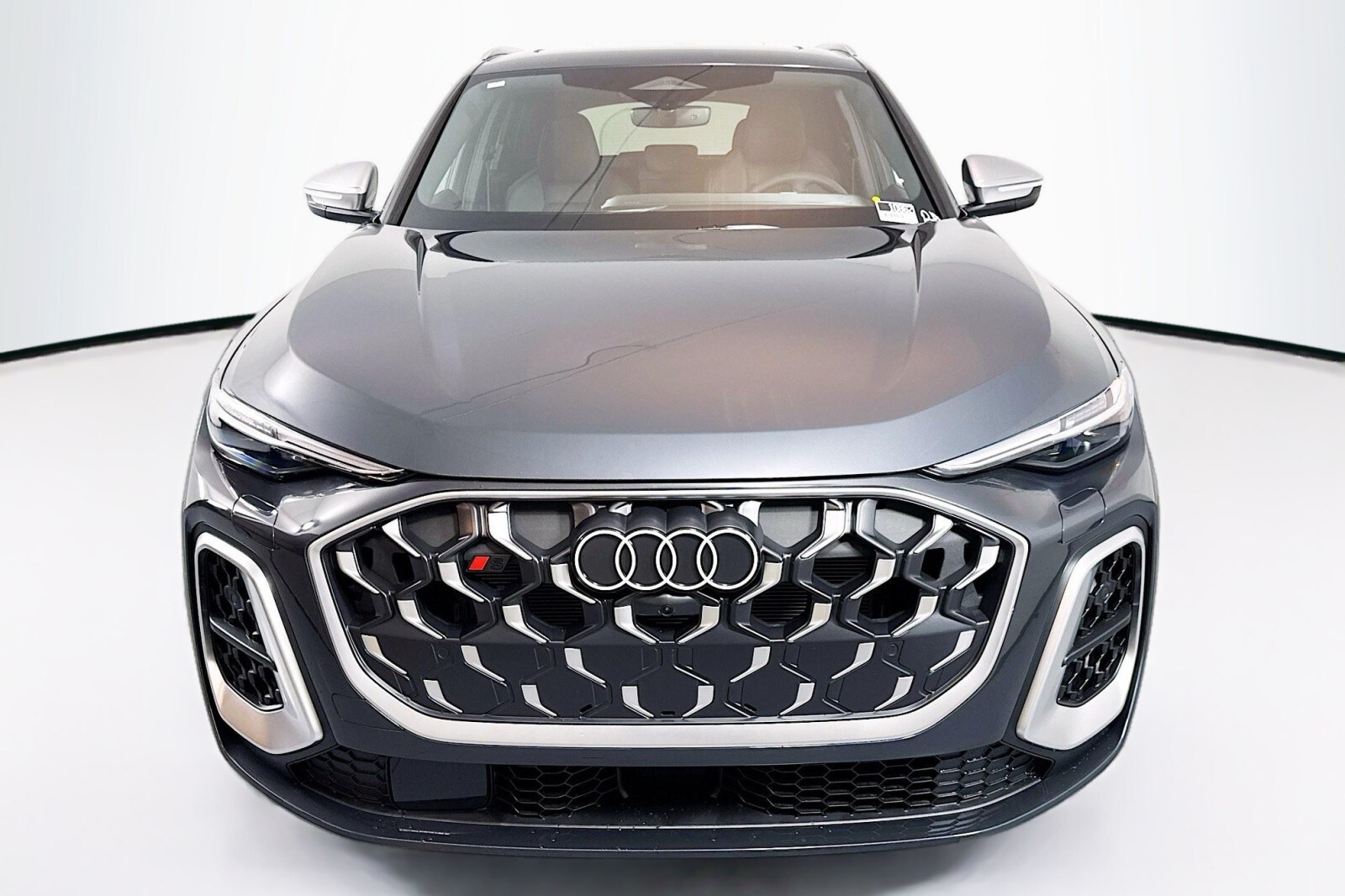 2025 Audi SQ5 Premium Plus photo 2