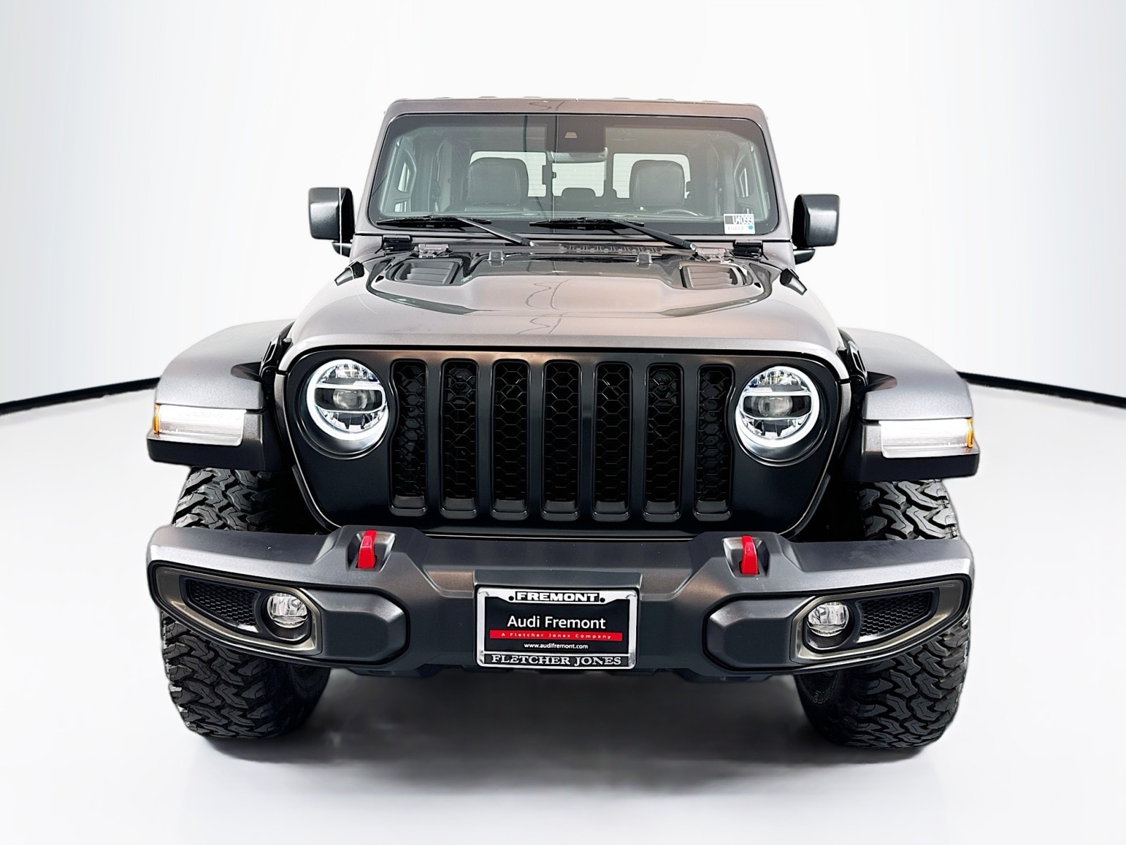 Used 2021 Jeep Gladiator Rubicon with VIN 1C6JJTBG4ML577624 for sale in Fremont, CA