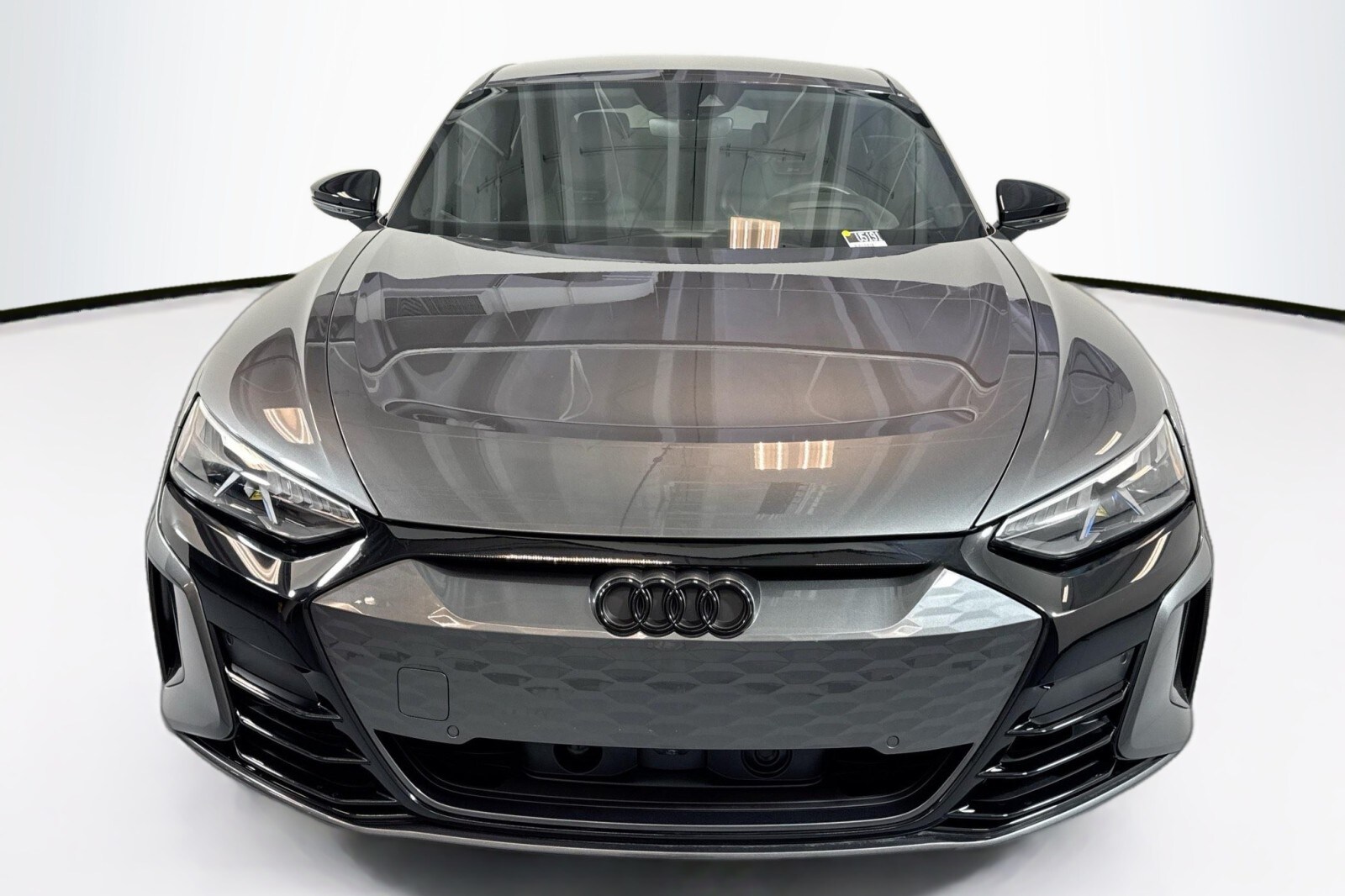 2023 Audi RS e-tron GT Base photo 2