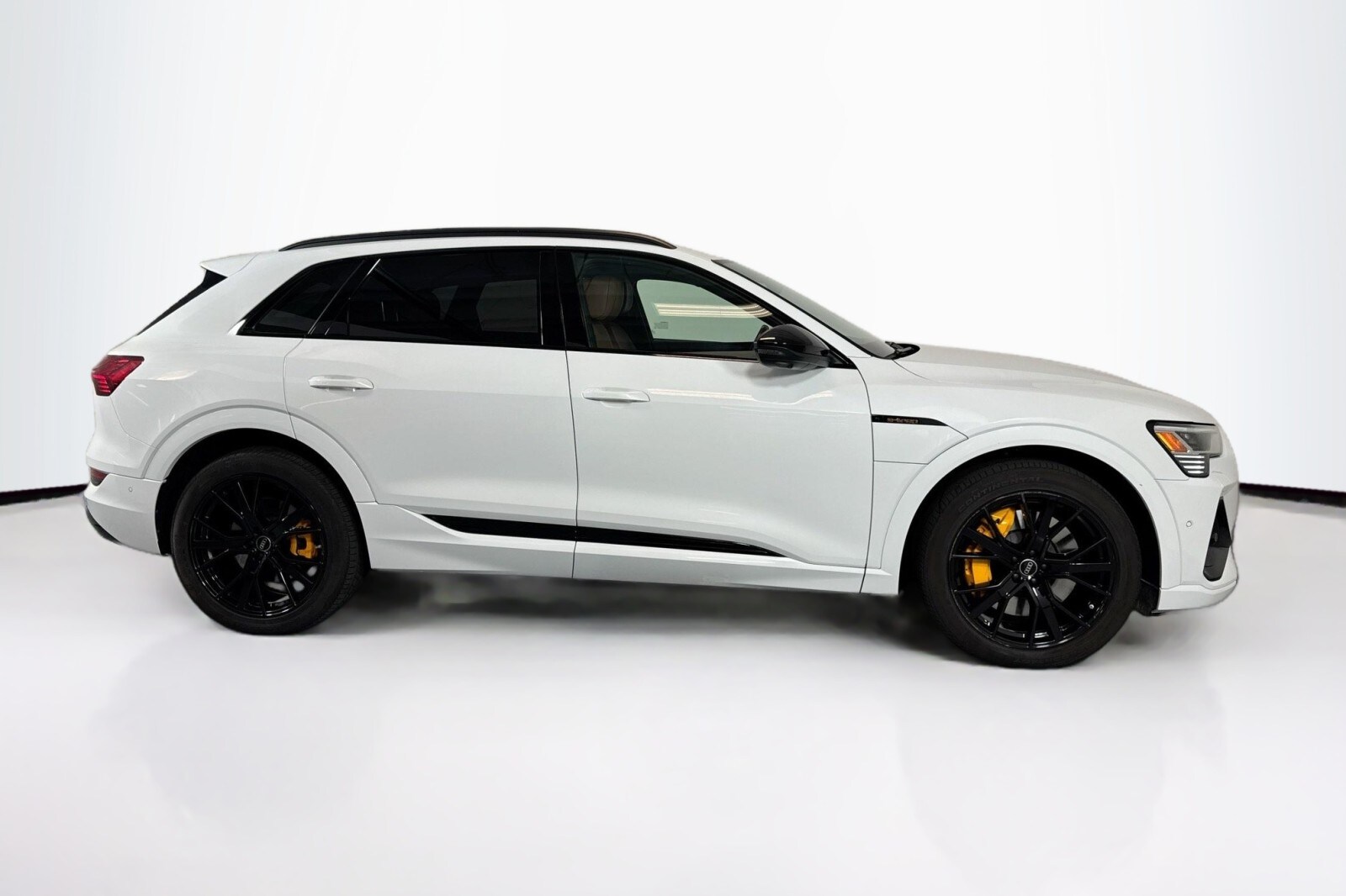 2022 Audi e-tron Chronos Edition photo 4