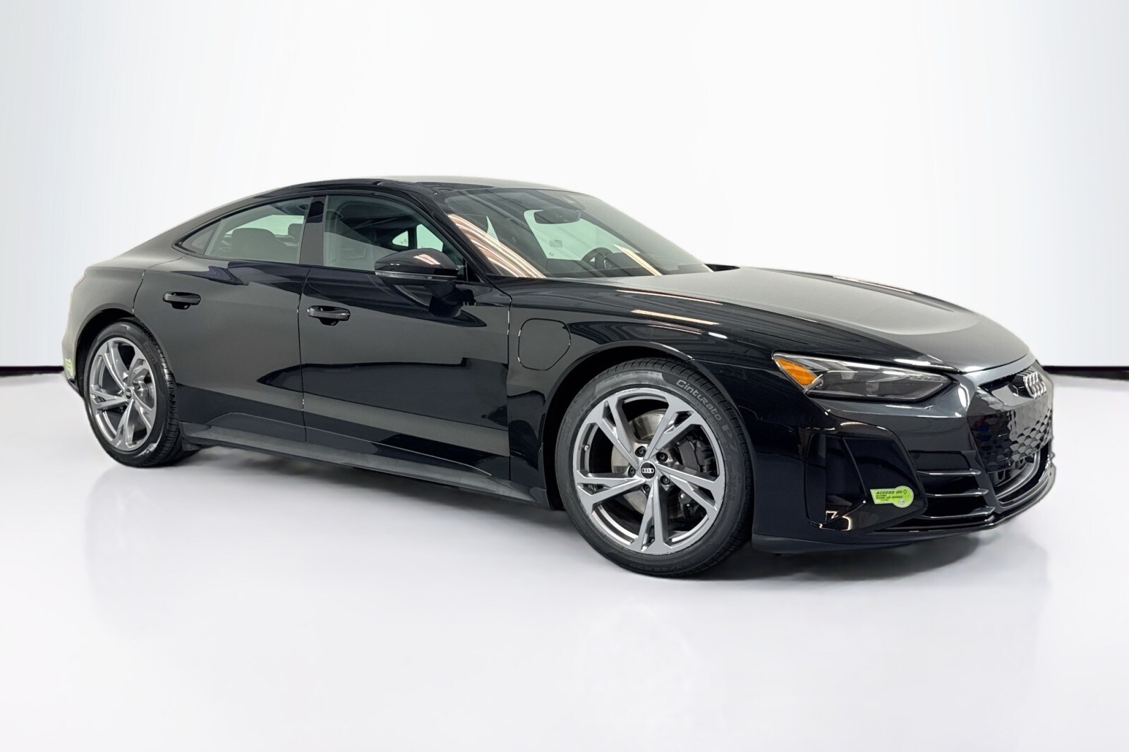 2023 Audi e-tron GT Premium Plus photo 3