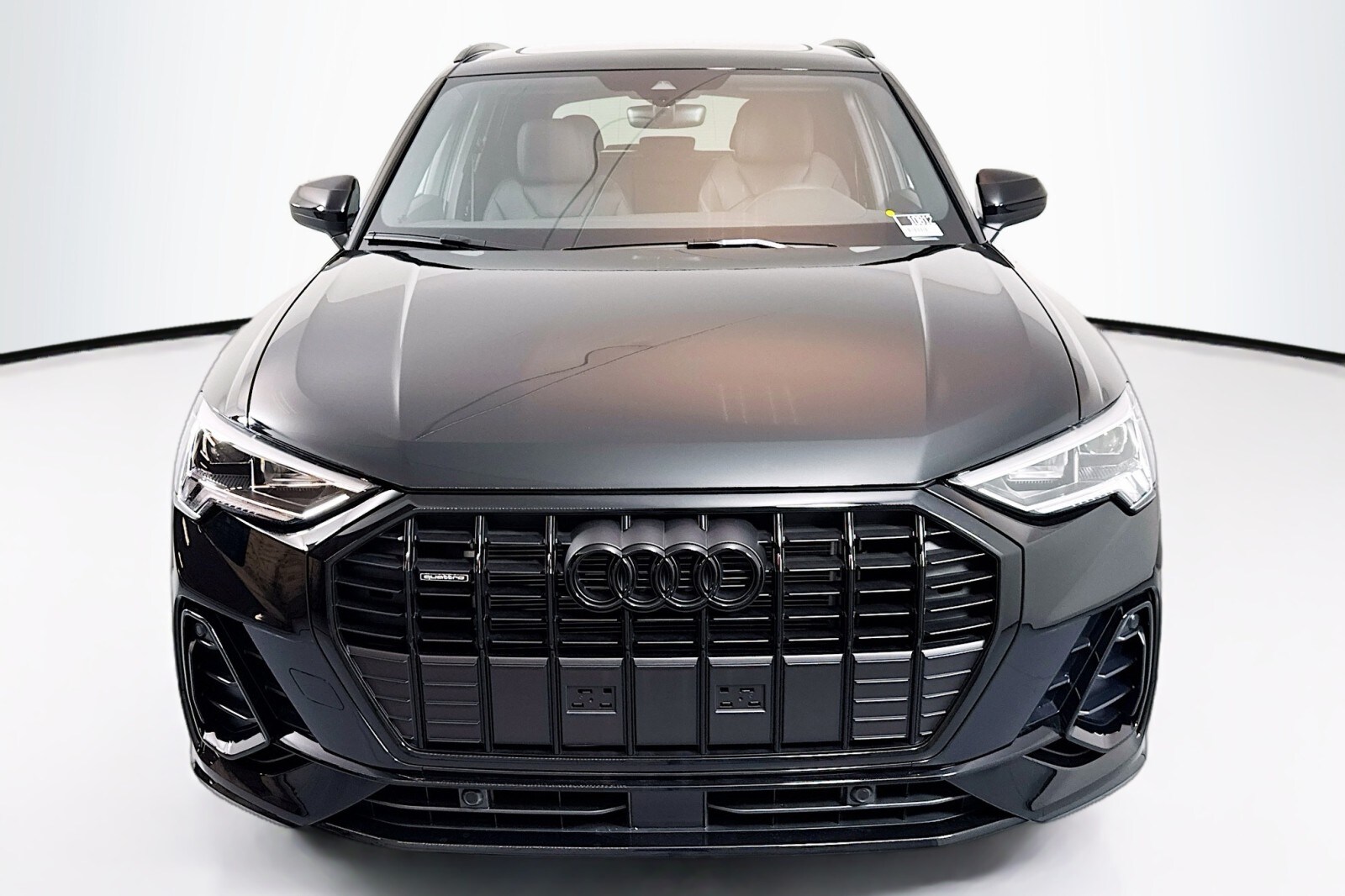 2025 Audi Q3 S line Premium 45 TFSI photo 2