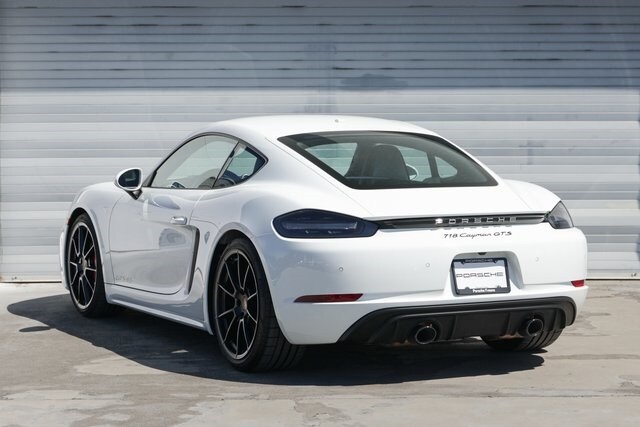 2024 Porsche Cayman GTS 4.0 photo 3