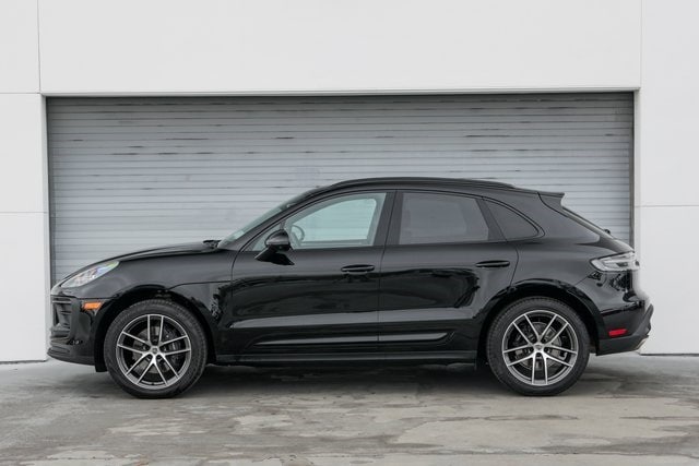 Used 2024 Porsche Macan Base with VIN WP1AA2A5XRLB18834 for sale in Fresno, CA