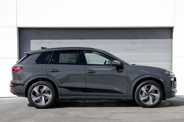 2025 Audi Q6 E-tron Premium Plus photo 4