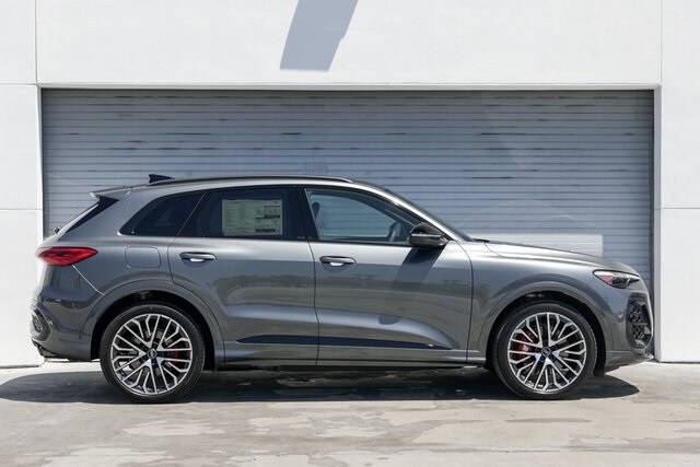 2025 Audi SQ5 Premium Plus photo 4