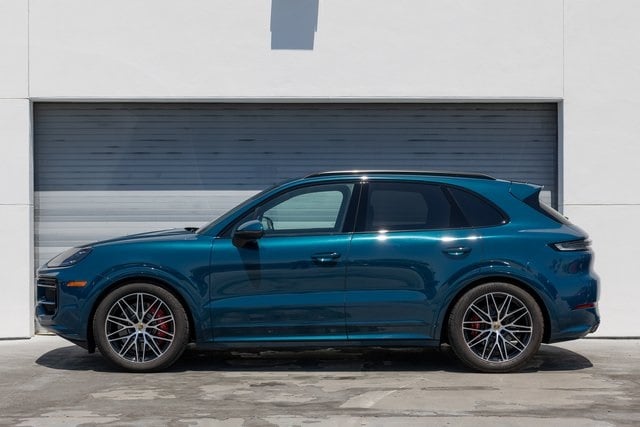 Used 2024 Porsche Cayenne S with VIN WP1AL2AY9RDA35829 for sale in Fresno, CA