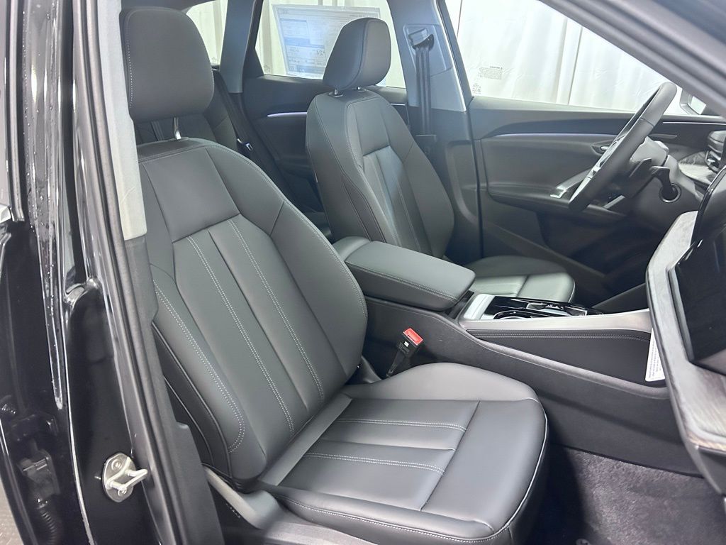 2026 Audi Q5 Premium Plus - Photo 21