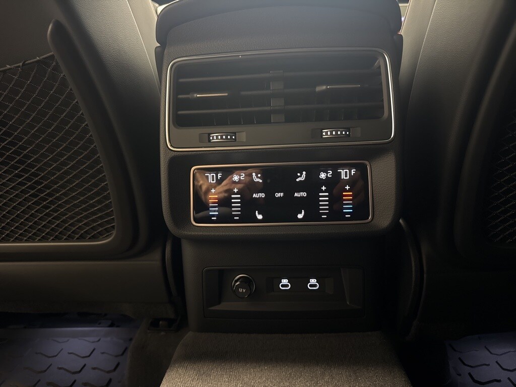2026 Audi SQ8 Prestige - Photo 28