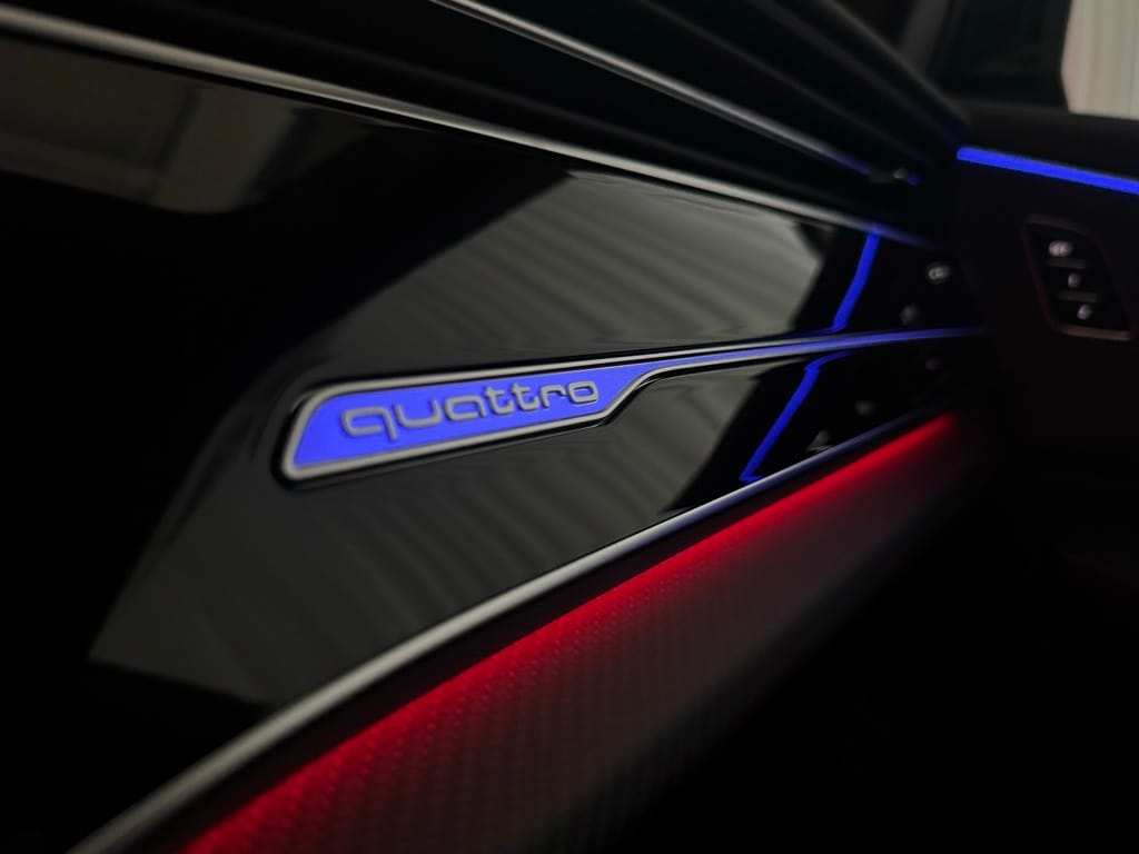 2026 Audi SQ8 Prestige - Photo 32