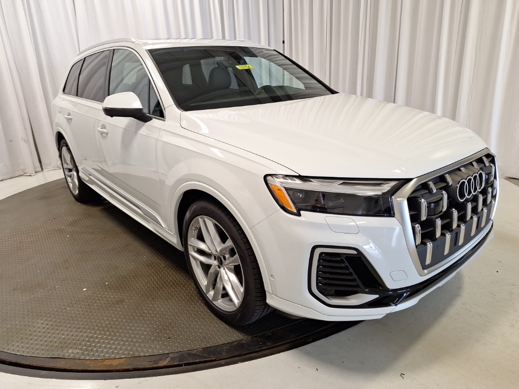 2025 Audi Q7 Premium Plus - Photo 21