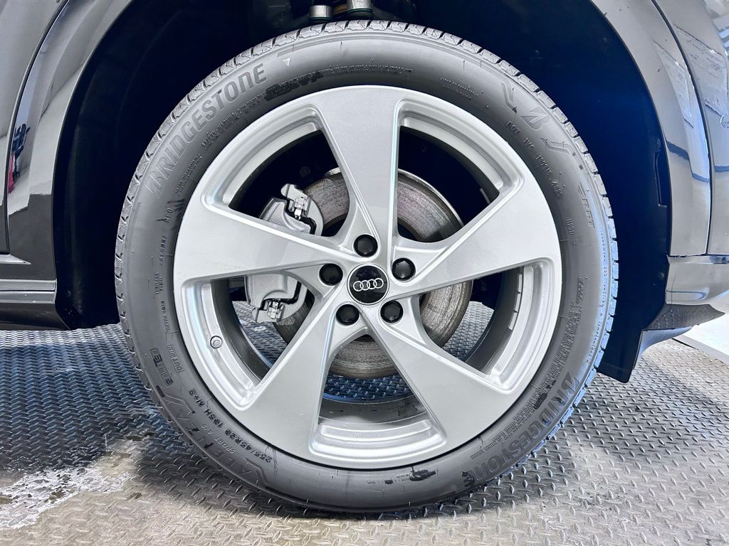 2026 Audi Q5 Premium Plus - Photo 30