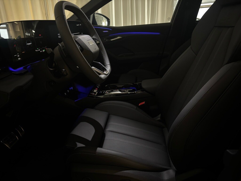 2025 Audi SQ6 photo 3
