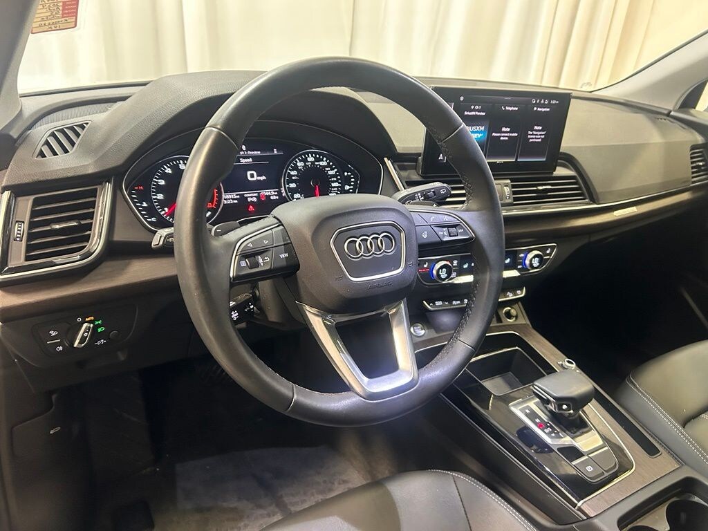 Certified 2024 Audi Q5 40 Premium SUV