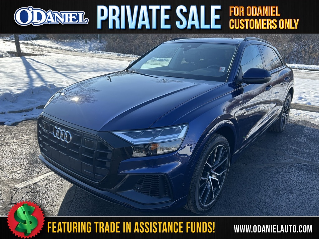 2020 Audi Q8 Premium Plus's photo