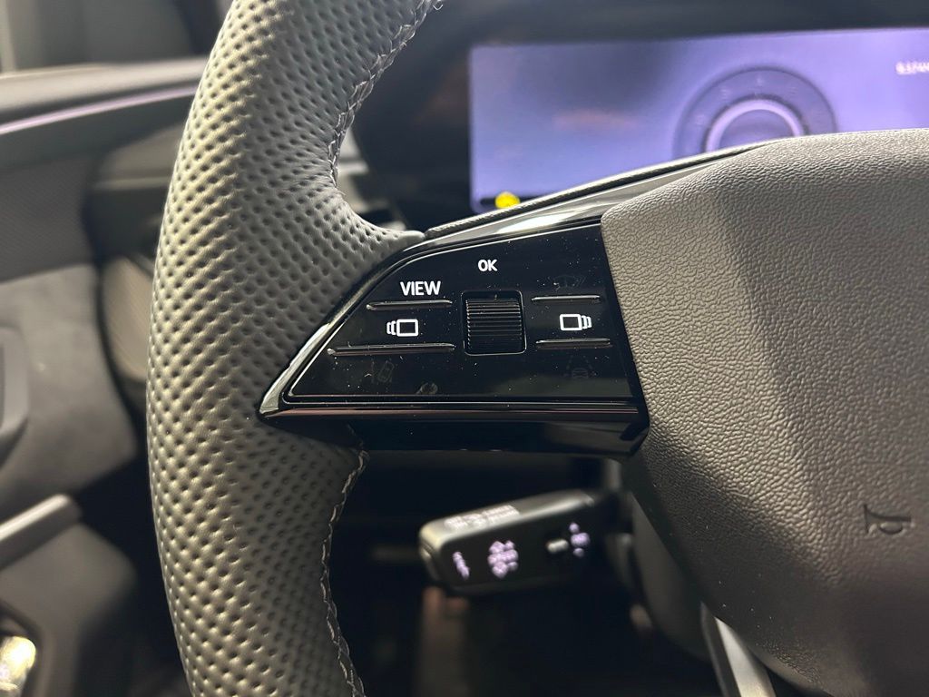 2026 Audi SQ5 Premium Plus - Photo 9