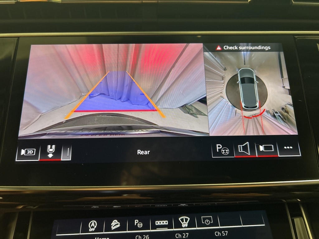 2025 Audi Q7 55 Premium photo 2