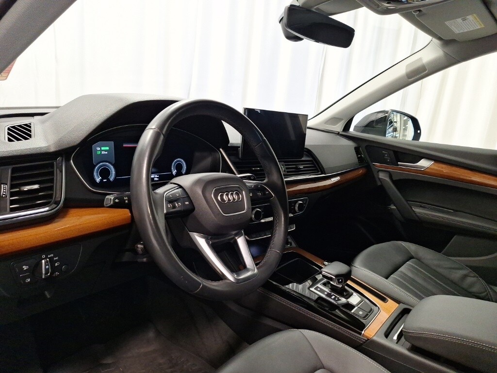 2021 Audi Q5 55 Premium photo 2