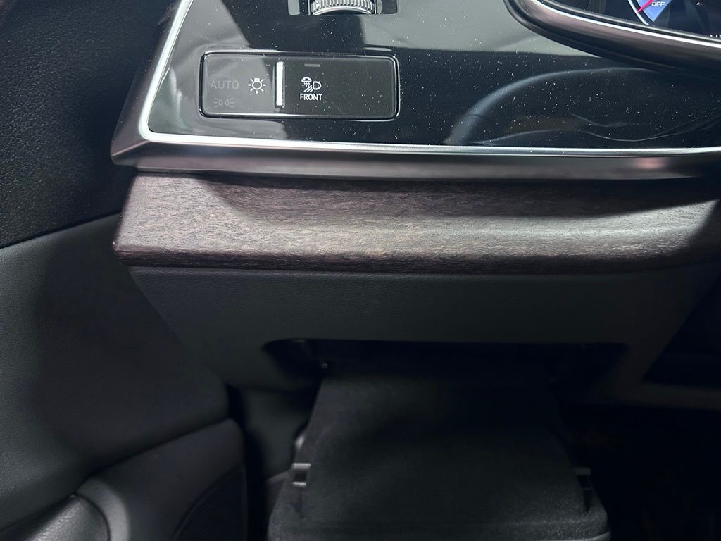 2026 Audi Q8 Premium Plus - Photo 7