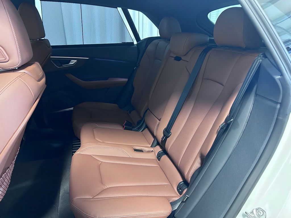 2026 Audi Q8 Premium Plus - Photo 21